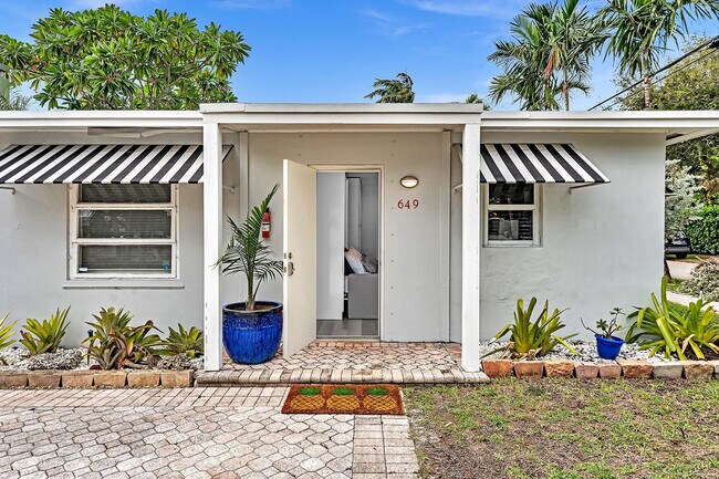 Photo - 649 NE 16th Terrace