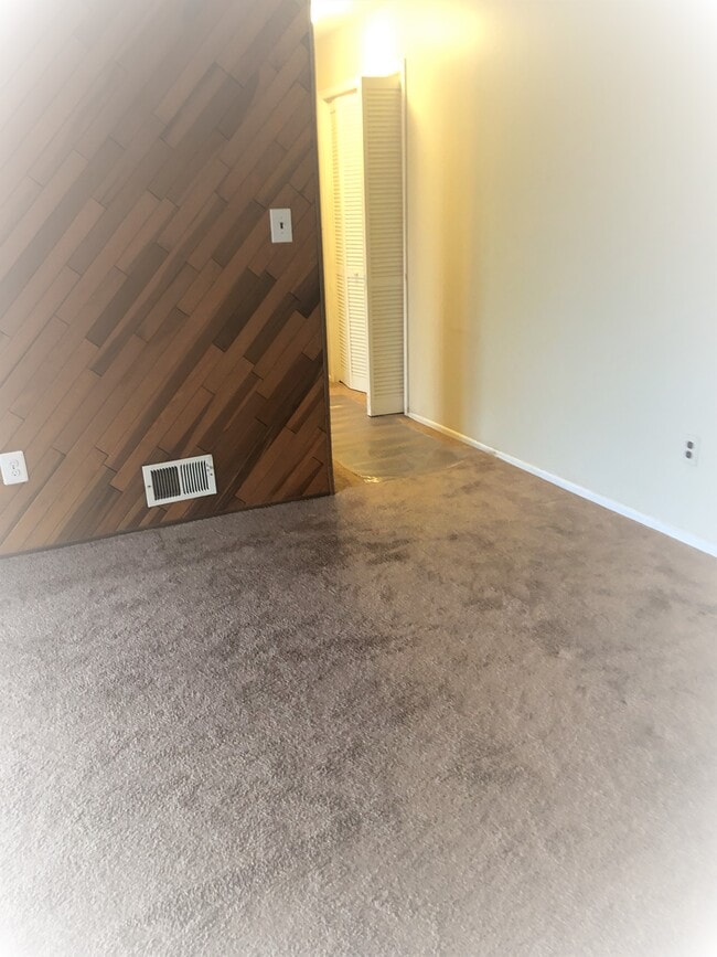 Photo - 106 Keystone Ct Unit 106C Keystone Ct