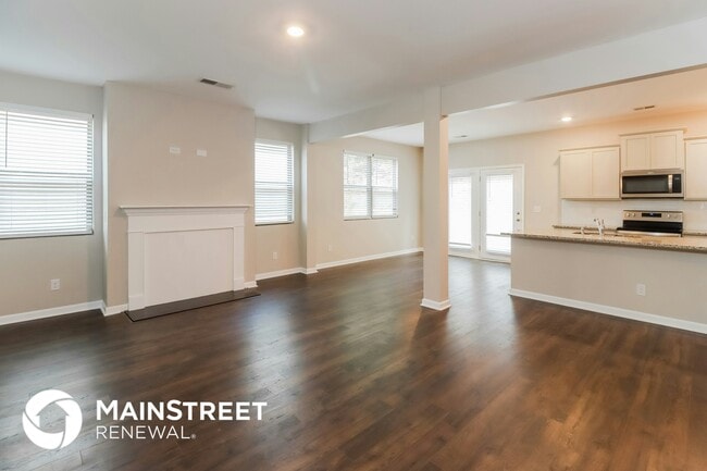 Photo - 11918 Lovejoy Crossing Way