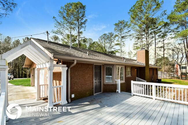 Photo - 154 Old Norton Rd