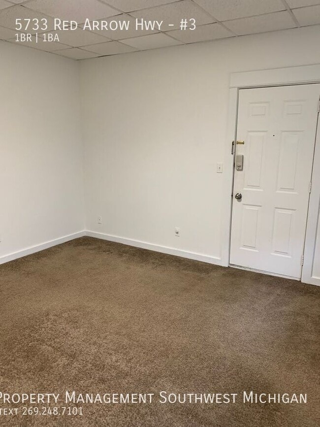 Photo - 5733 Red Arrow Hwy Unit #3