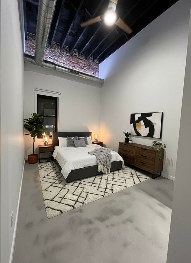 Photo - 77 W 3rd St Unidad 202