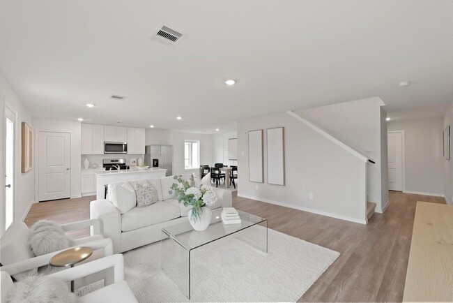 Photo - 40954 Seasoned Oak Ln