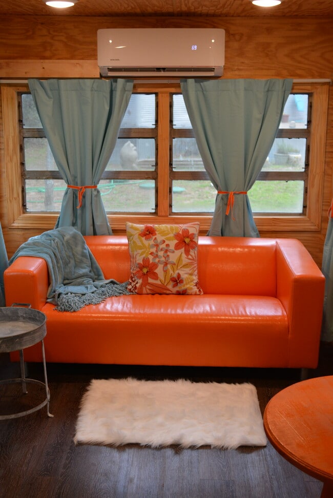 Photo - 9025 Mann Ln