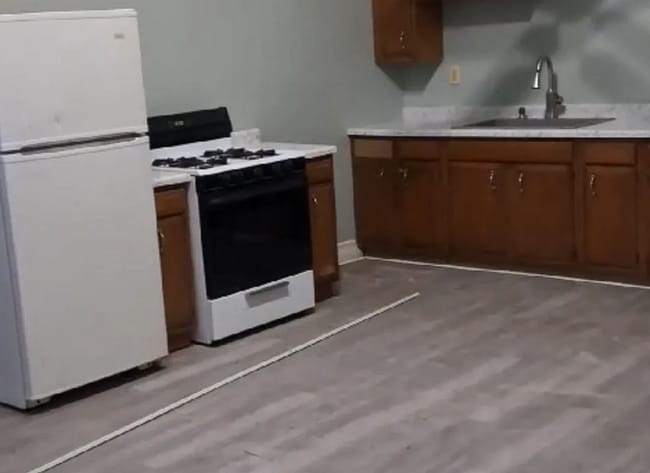 Photo - 1402 7th Ave Unit 1e