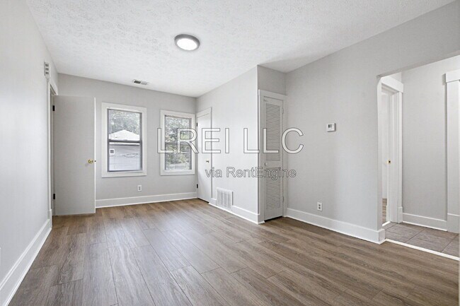 Photo - 1273 S Clay St Unit 3