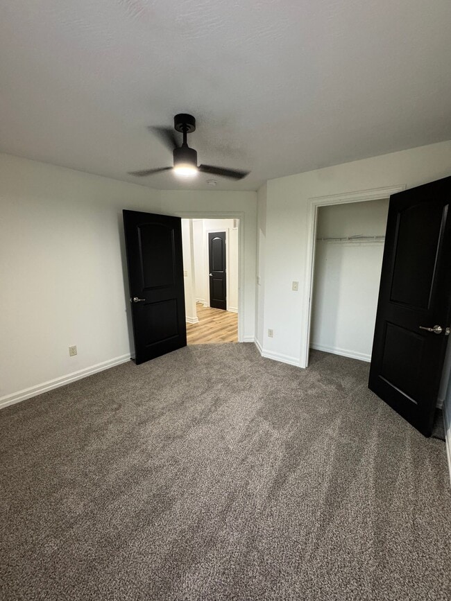 1433 S Atlas Ct