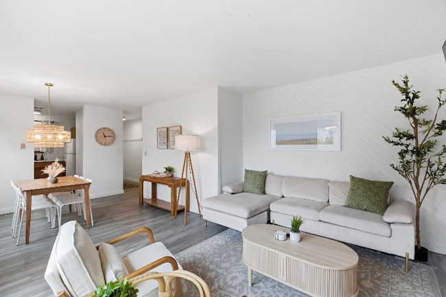 Photo - 1008 S Harrison St Unit 1