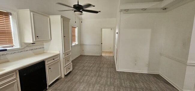 Photo - 28615 Clay Rd