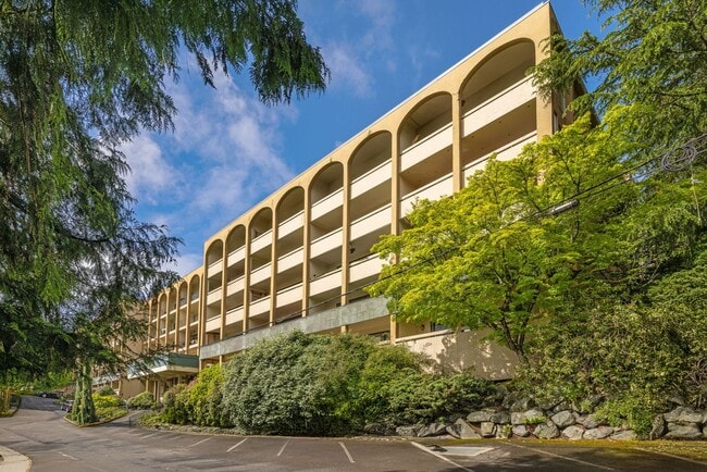 1bd/1ba Mercer Island Condo - 1bd/1ba Mercer Island Condo