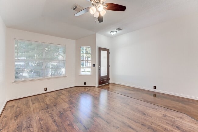Photo - 11915 Ezekiel Rd