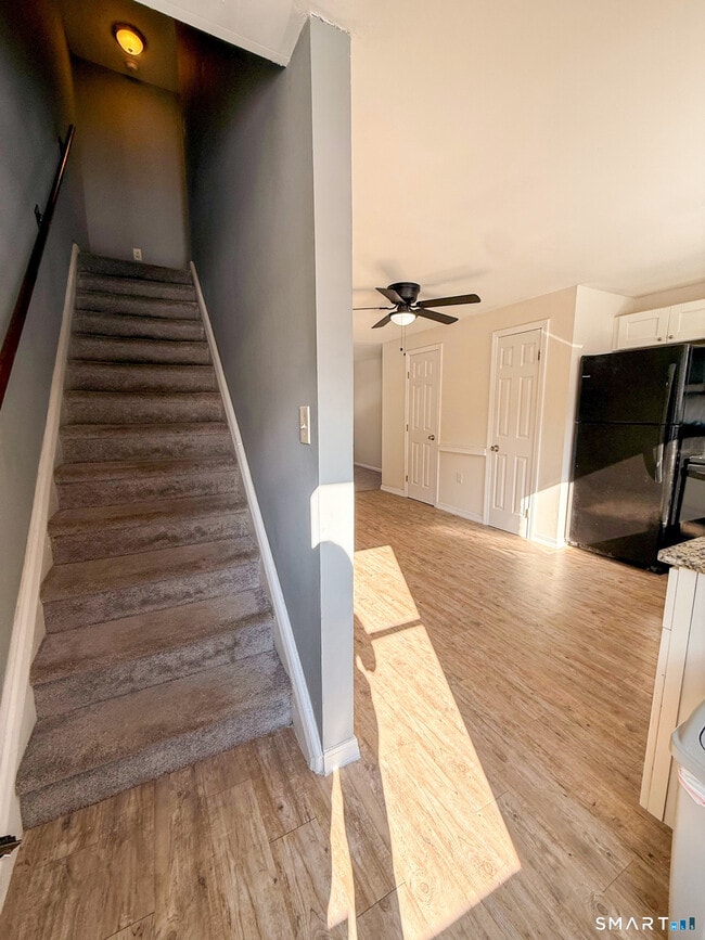 Photo - 39 Horton Hill Rd Unit APT 9B