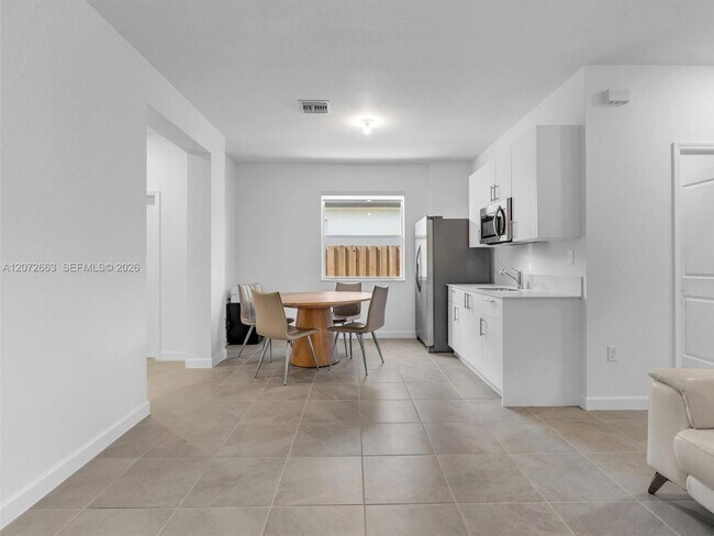 Photo - 2832 SE 23rd Ave