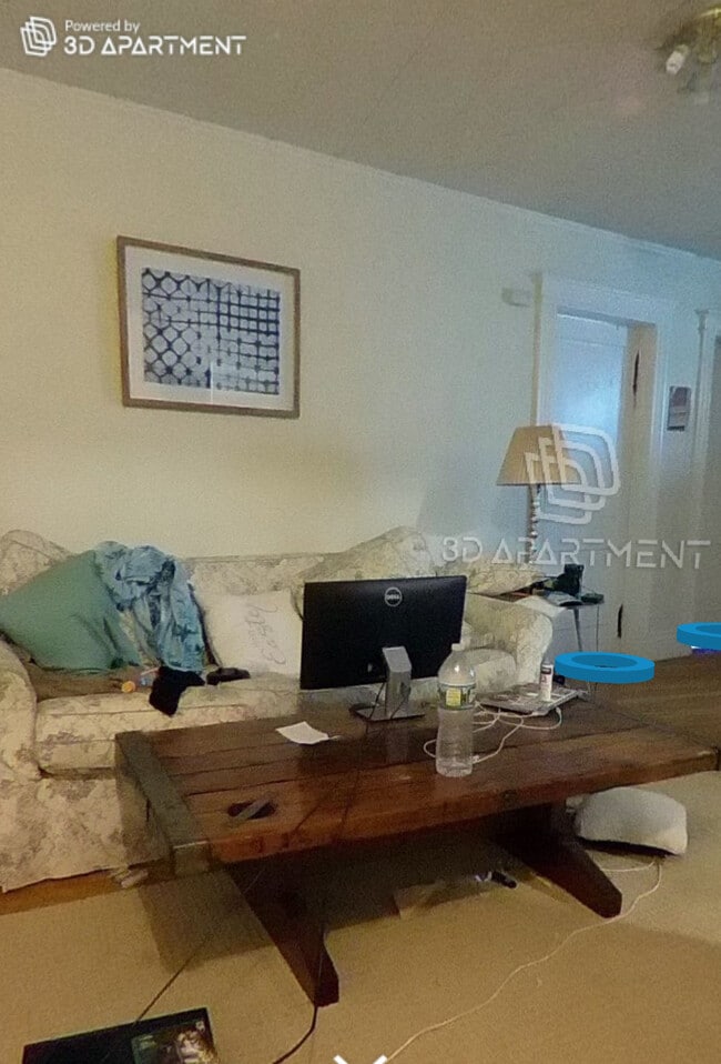 Building Photo - 104 Warren St Unit 31