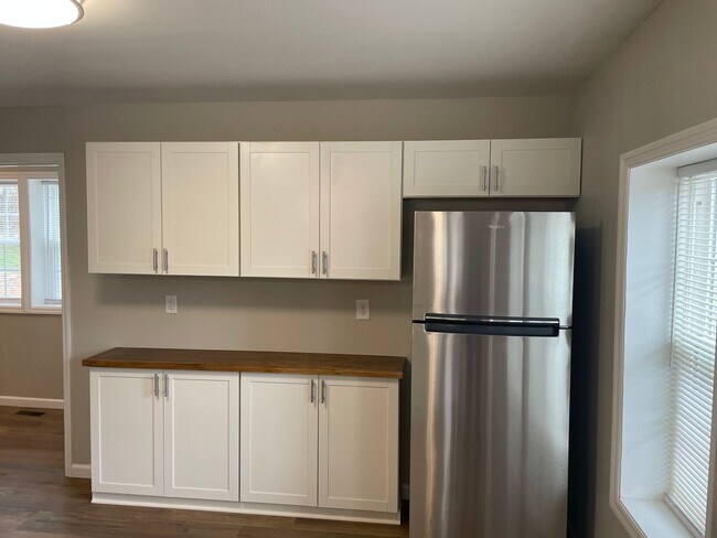 Photo - For Rent