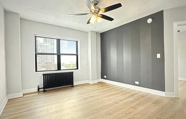 Photo - 6022 N Winthrop Ave