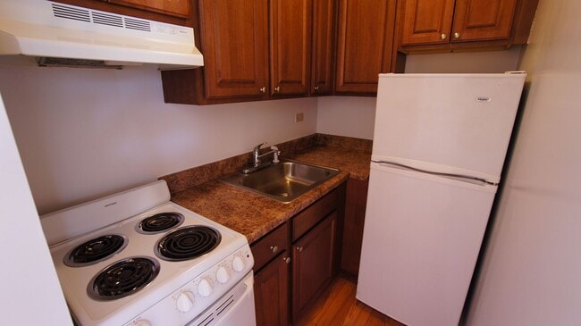 Photo - 1840 N Humboldt Blvd Unit 1