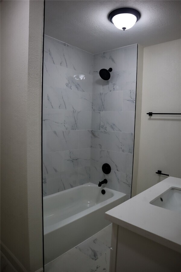 Photo - 621 North St