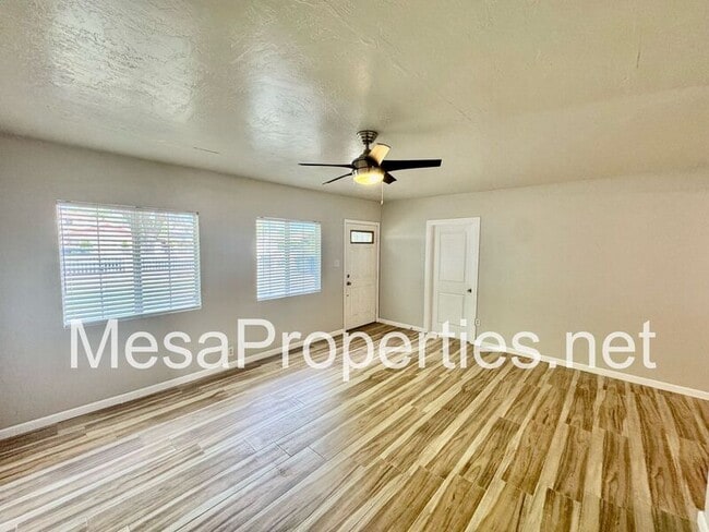 Photo - 1040 Muir Ave