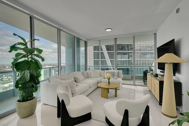 Photo - 900 Biscayne Blvd Unit 4812