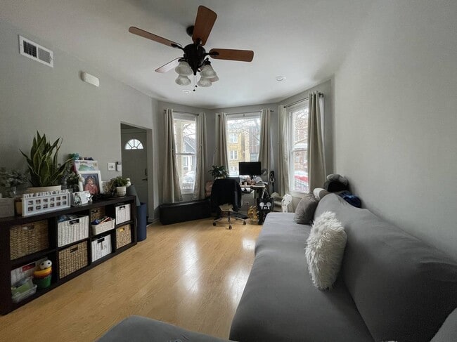 Photo - 2734 N Lawndale Ave Unit 1