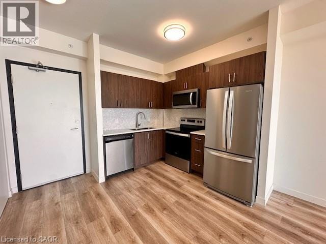 Photo - 128 King St N Unité 906