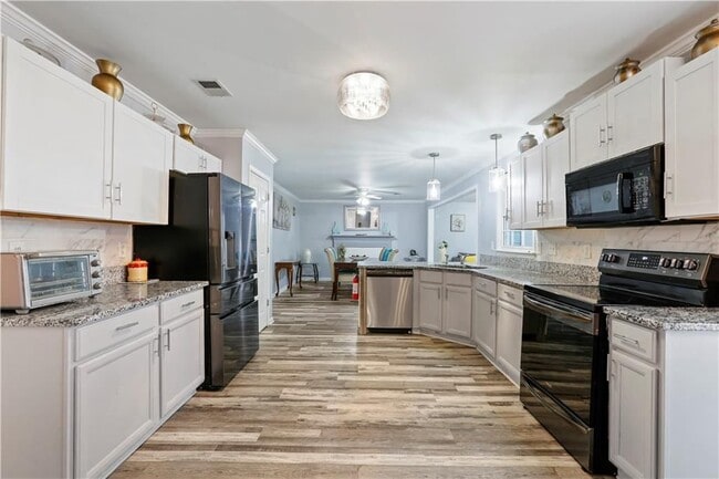 Photo - 1925 Glenellen Ct