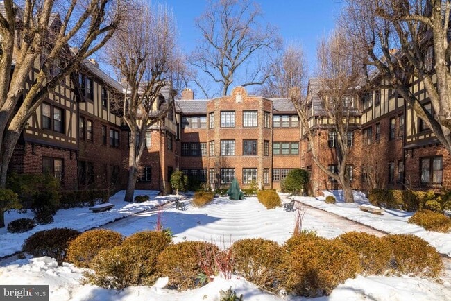 Photo - 415 City Ave Unidad J-2