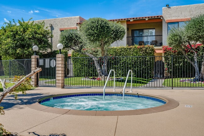 Photo - 1411 N Sunrise Way Unit upper