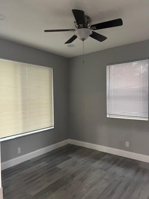 Building Photo - 1107 Ave