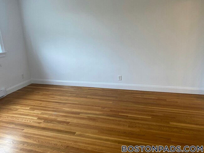 Photo - 134 Summer St Unidad 32