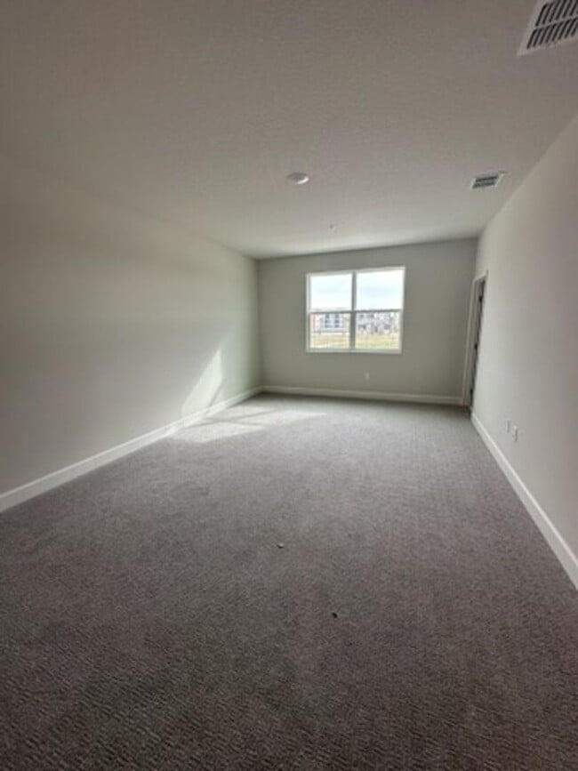 Photo - Move-In Ready Home Near SunRail & I-4 - Prime DeBary Location
