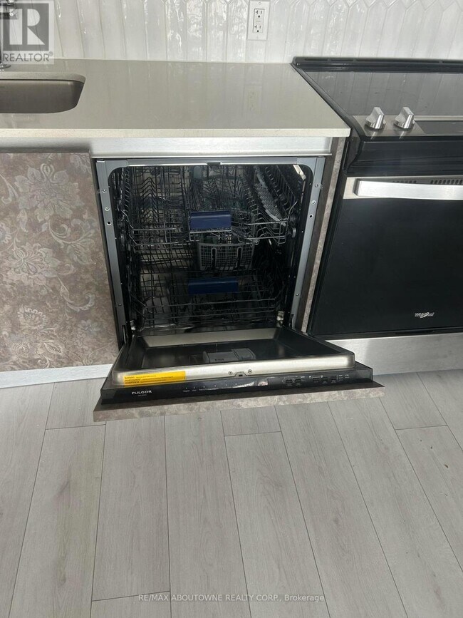 Photo - 405 Dundas St W Unité PH19