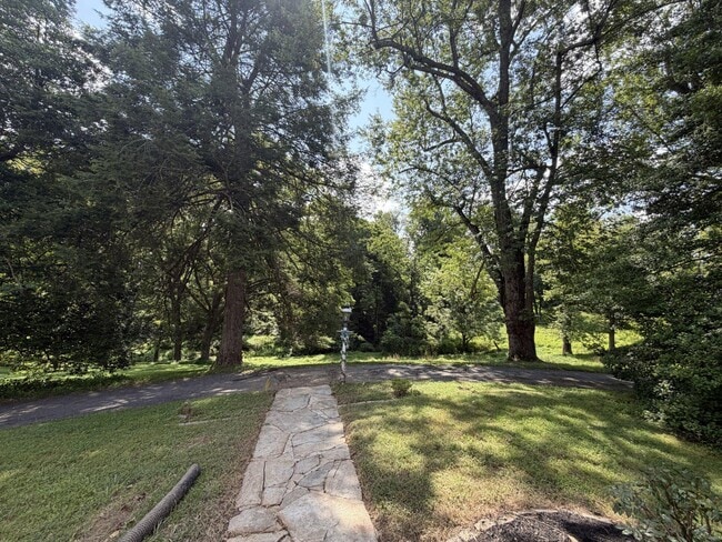 Photo - 3958 Old Columbia Pike