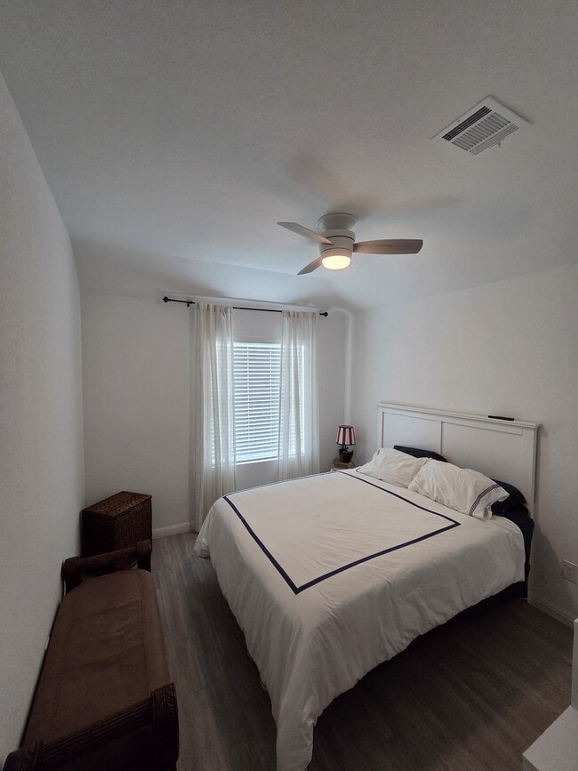 Photo - 13323 Savory Pl