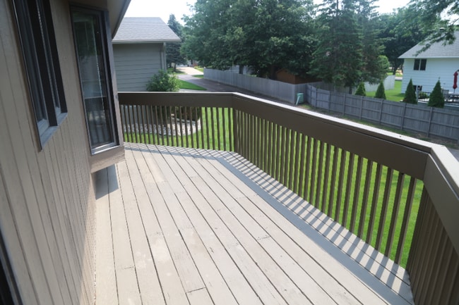 Photo - 605-607 E 57th St Unit 607 E 57th St