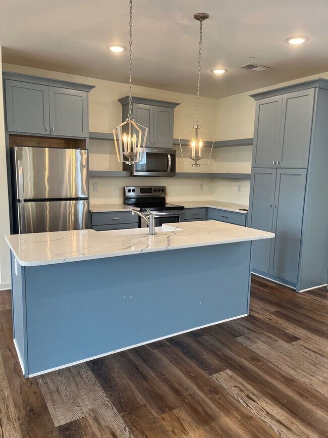 Photo - Gorgeous Flat in Overton Square Unit 23 #301