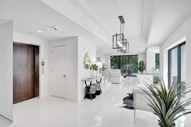 Photo - 3040 N Ocean Blvd