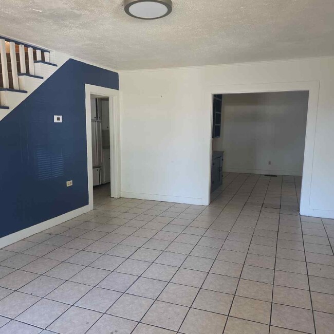Photo - 1201 Gains Ave