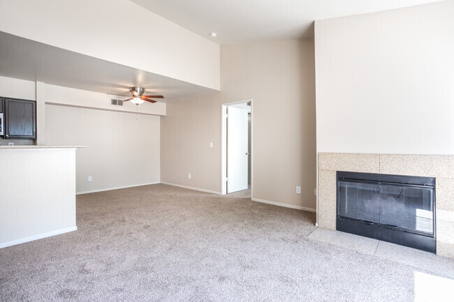 2BR, 2BA - The Sausalito