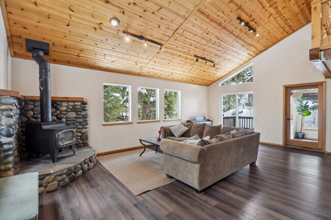 Photo - Spacious Prosser Lakeview Estates Long Term Rental