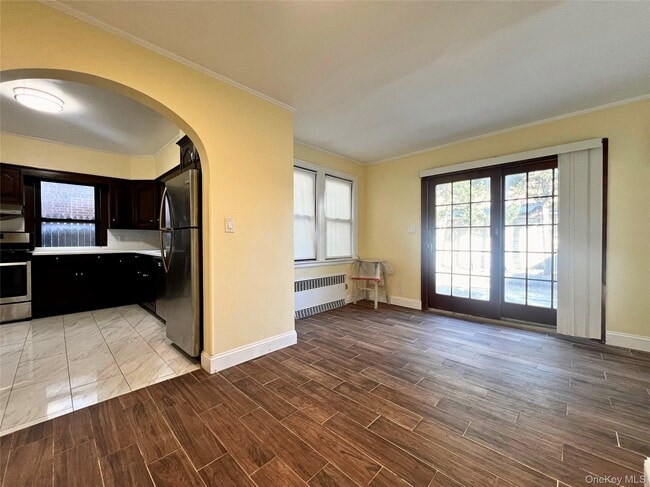 Photo - 47-05 Utopia Pkwy