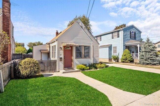 Photo - 11 Wilson Ave