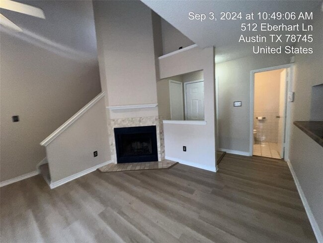Photo - 512 Eberhart Ln Unidad 103 Rental