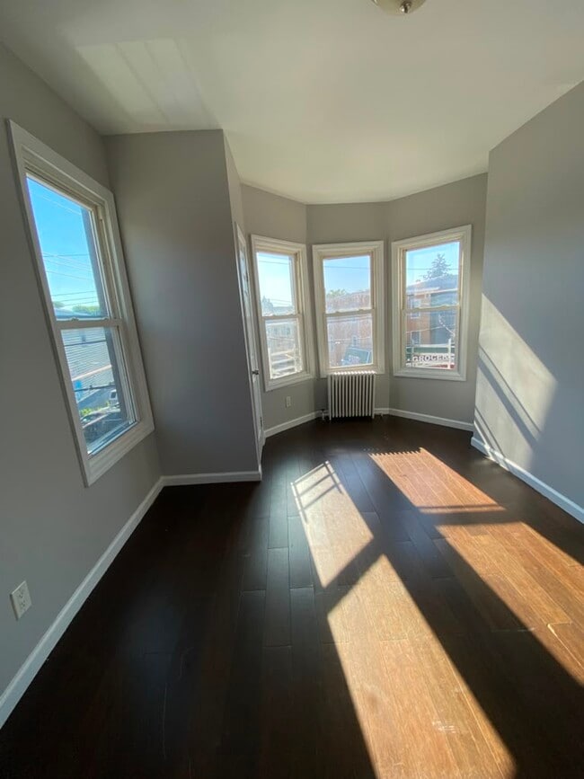 Photo - 12 Beech St Unit 3