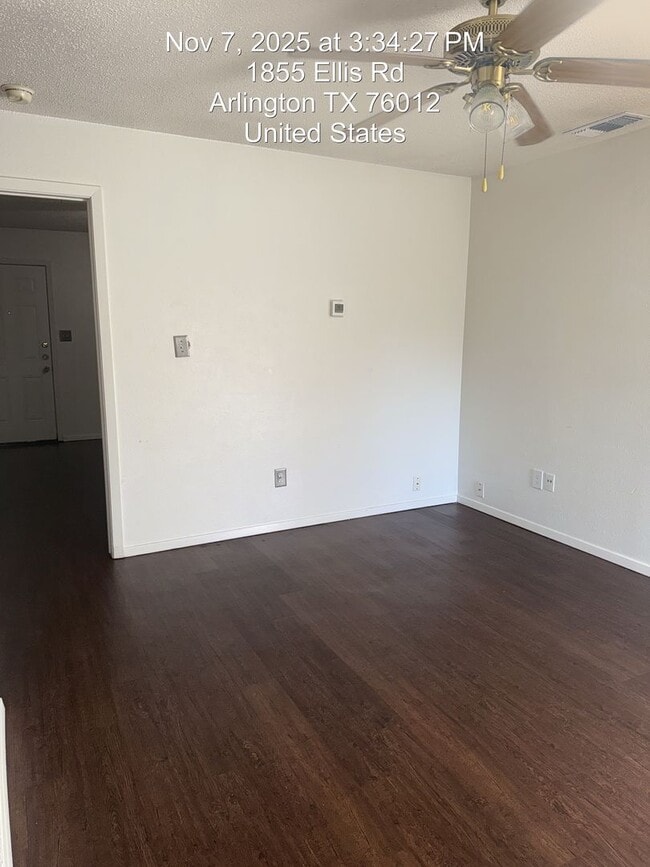 Photo - 1855 Ellis Rd