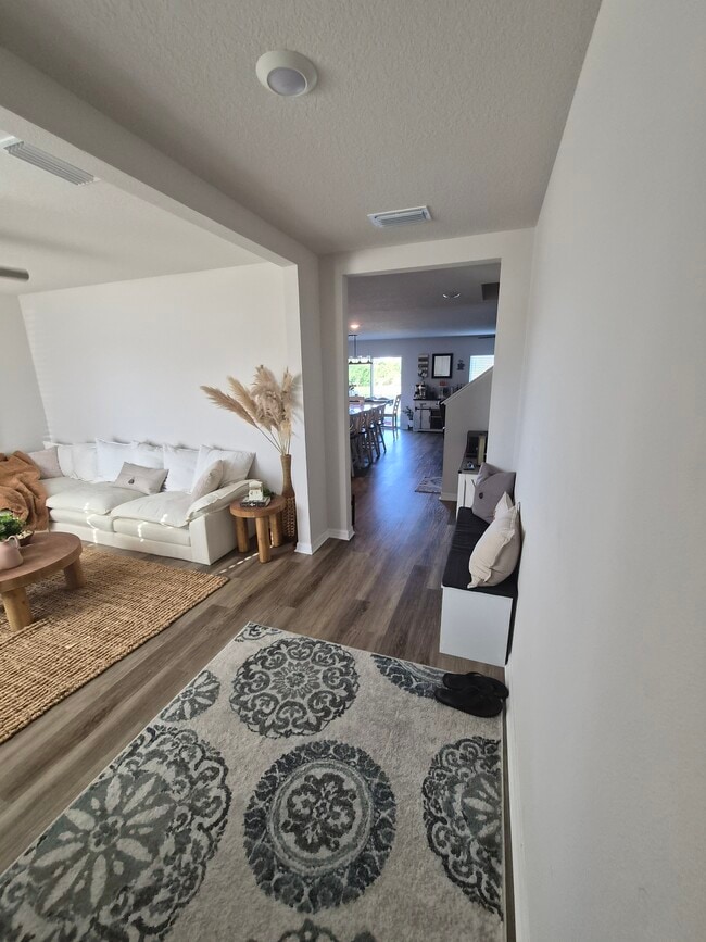 Photo - 3912 112th St E