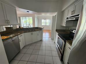 Photo - 3189 NE 184th St