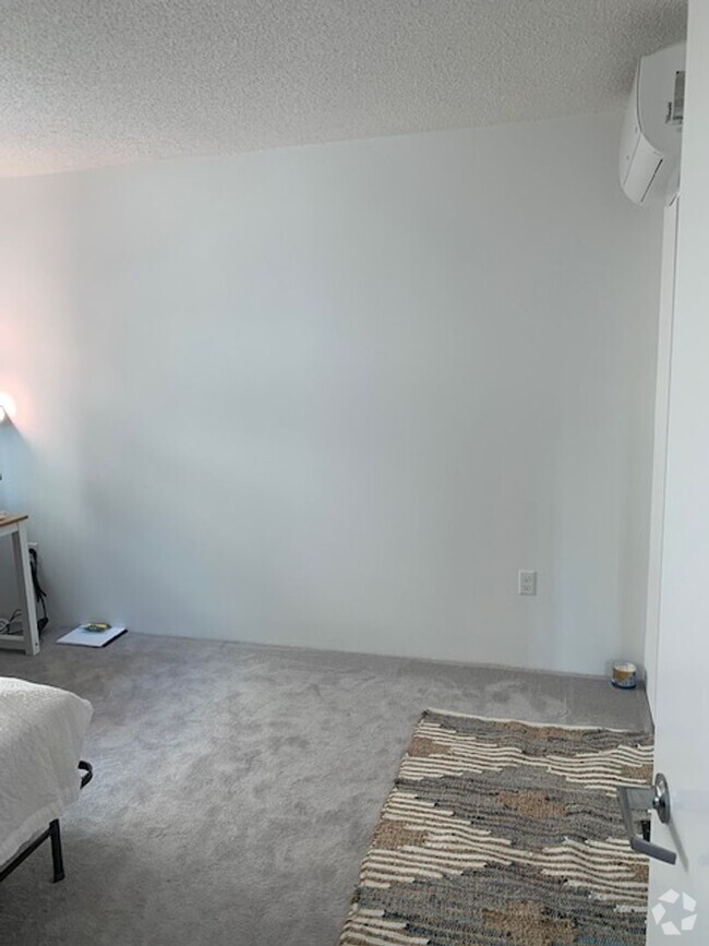 Building Photo - Ililani in Kakaako - 1 bedroom, 1 bath Con... Rental