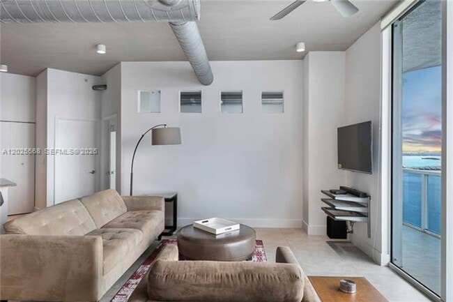 Photo - 700 NE 25th St Unit 700 NE 25th St # 1902